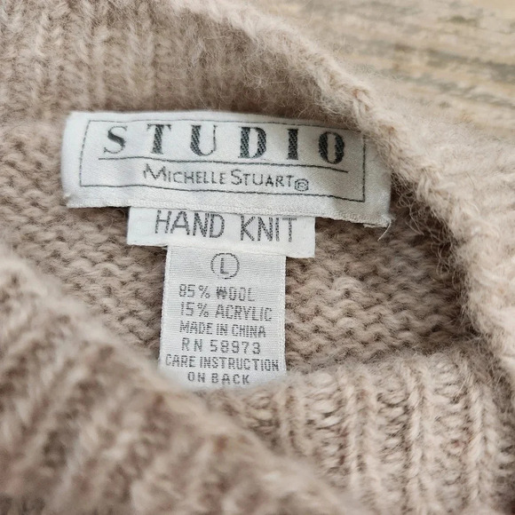 VINTAGE 90'S MICHELLE STUART Hand knit Wool Blend Sweater, US Women's L - Picture 9 of 9